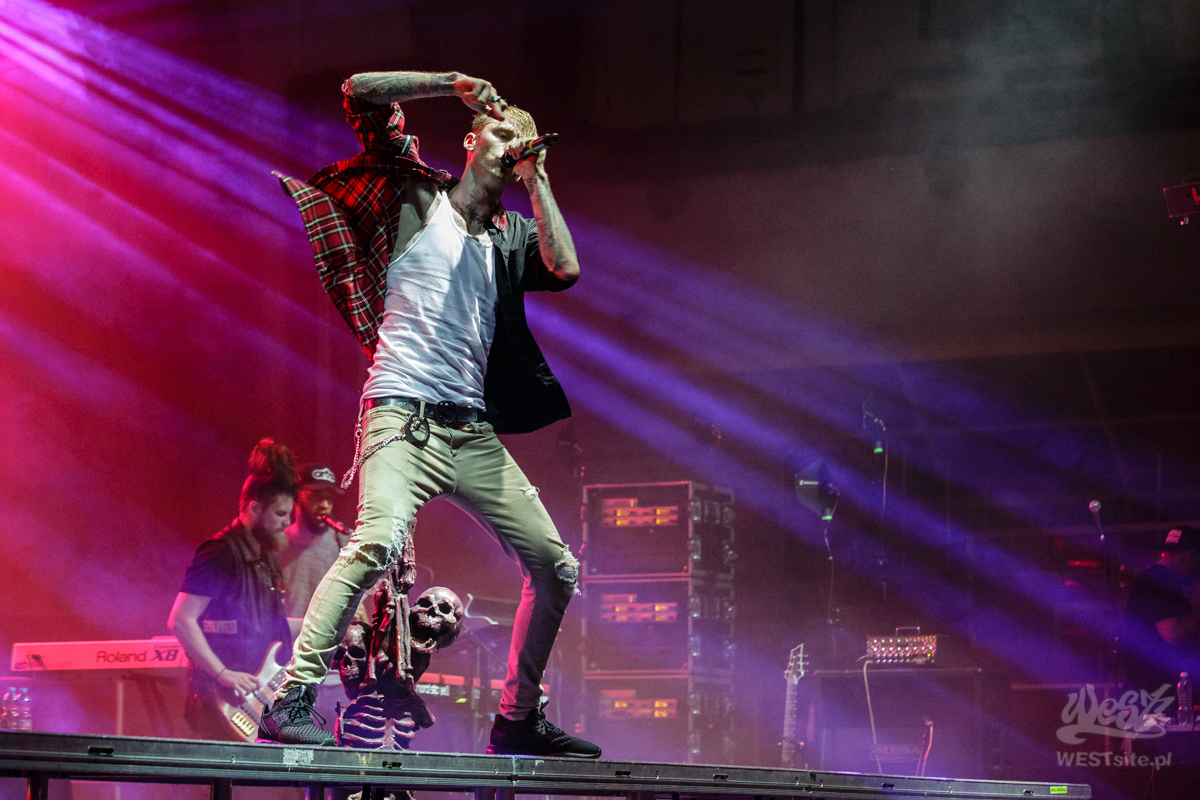 #82 Machine Gun Kelly x Live Band, Machine Gun Kelly ROAD TRIPPIN TOUR @ Warszawa, 2015