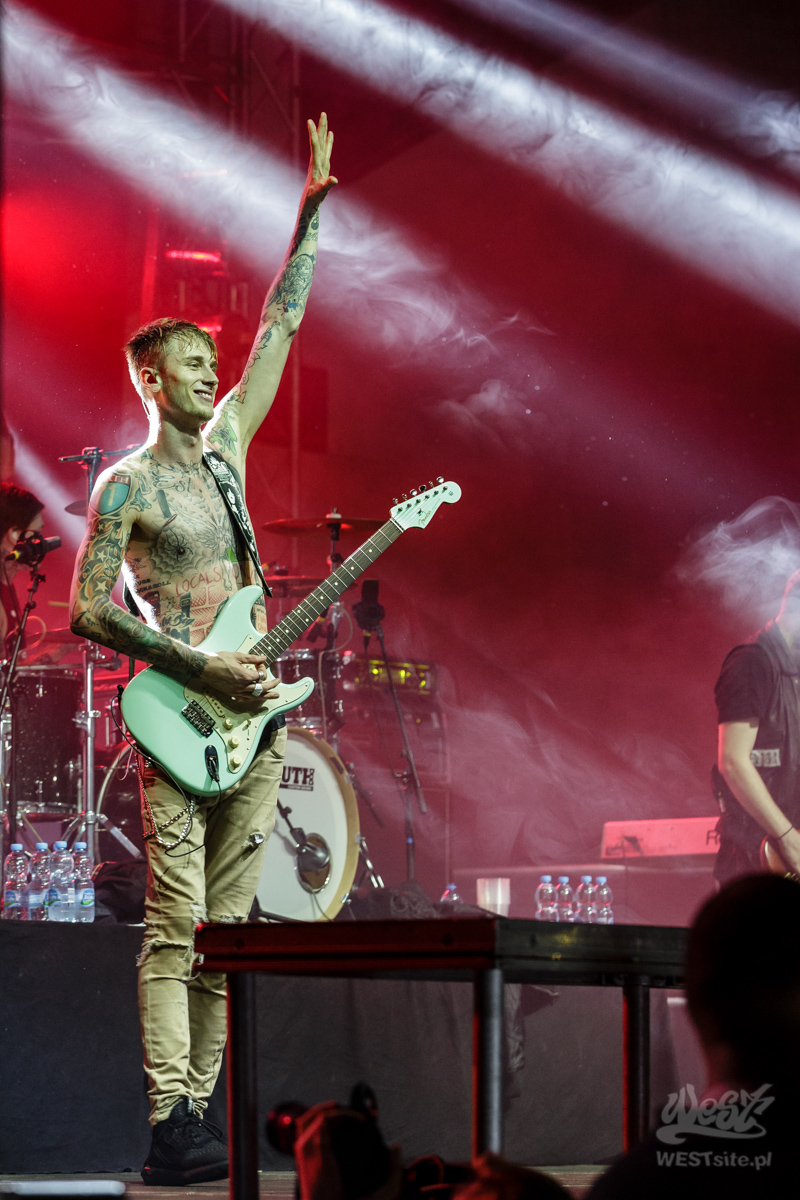 #99 Machine Gun Kelly x Live Band, Machine Gun Kelly ROAD TRIPPIN TOUR @ Warszawa, 2015