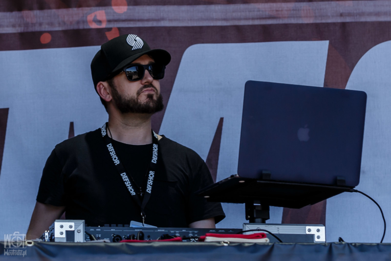 <span class='second-part'>CunninLynguists </span> 2018-07-01